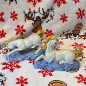 Vintage Artmark Ceramic kneeling Lying  Unicorn Pair
